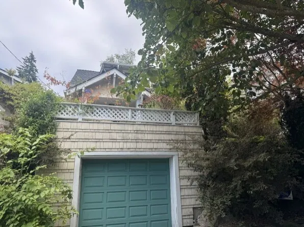 218 W Roy Street, Seattle, WA 98119