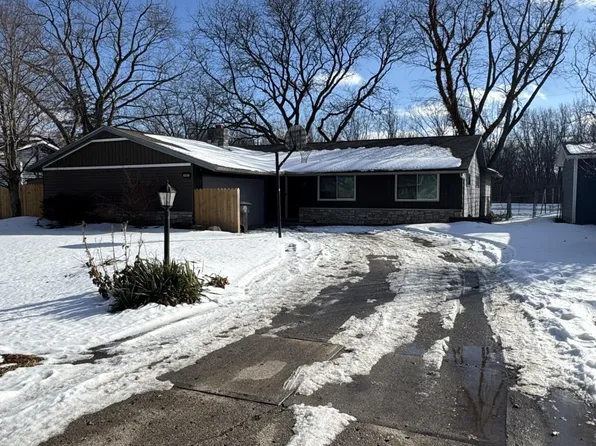 5102 Nassau Dr, Fort Wayne, IN 46815