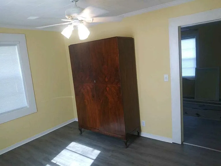 774 E Selma St — Photo 10