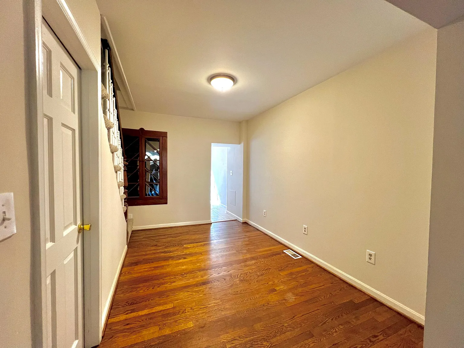2 bed, 1176 sqft, $2,250 — Photo 4