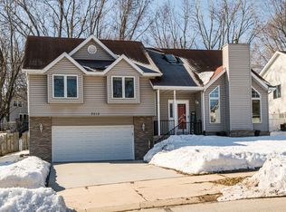 2612 59th St NW, Rochester, MN 55901