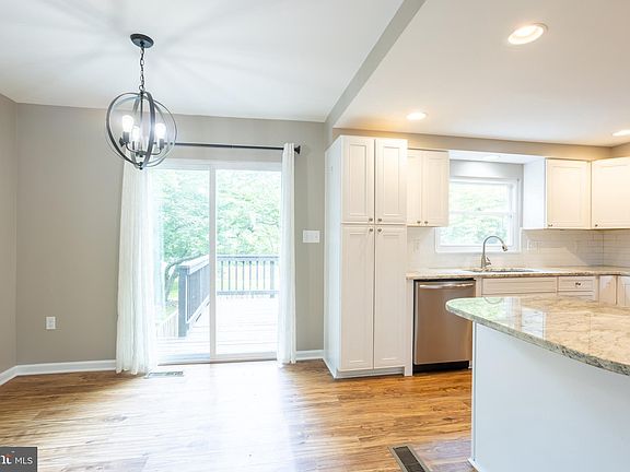 5th image of 18106 Kitchen House Ct