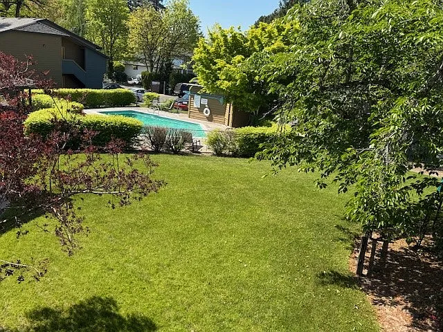 Crescent Ridge — Photo 11