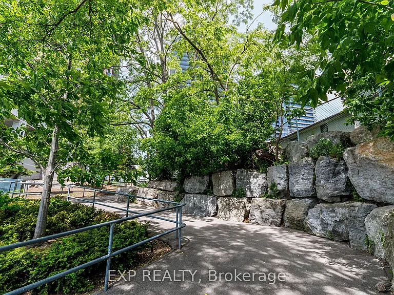 2075 Lakeshore Rd #2507 — Photo 42