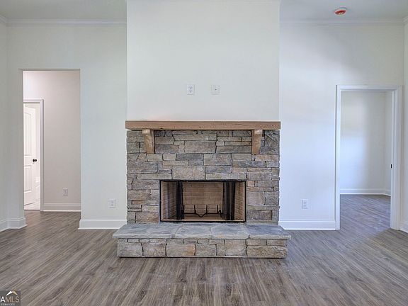 5th image of 663 Clyde Cole Rd