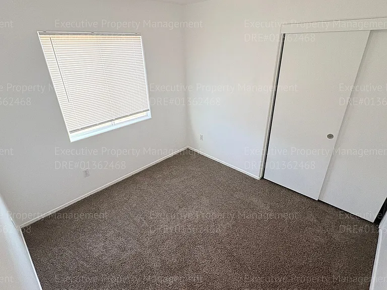 7400 Cross Glade St — Photo 34