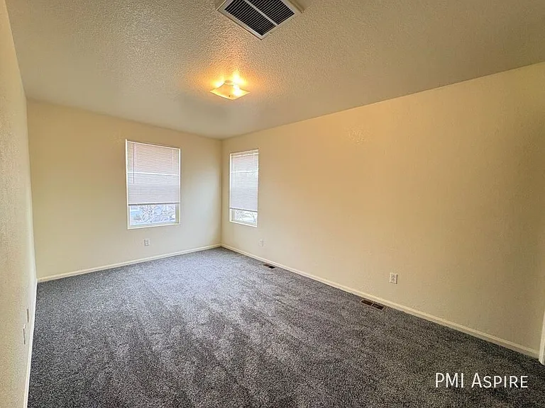 10597 Butte Dr — Photo 5