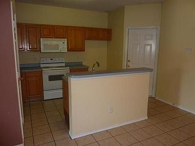 5th image of 430 Fall Cedar Dr