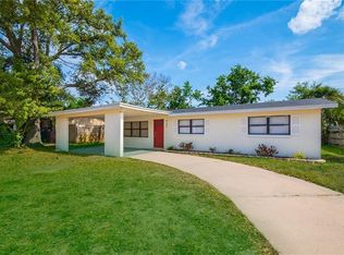 927 Derbyshire Rd, Daytona Beach, FL 32117