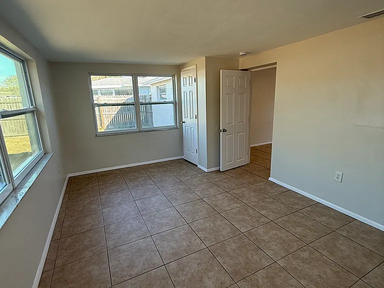 3511 Odom Dr — Photo 15