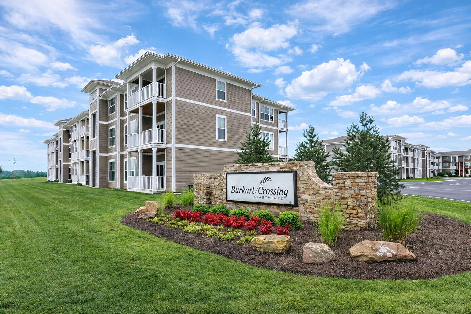 Burkart Crossing Apartments — Photo 1