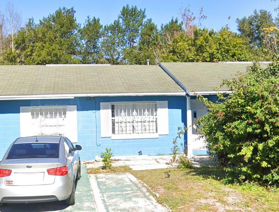 1st image of 1317 Robert King High Dr