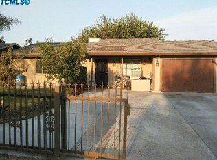 40493 Johnston Rd, Cutler, CA 93615
