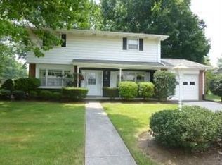 22 Lynnwood Dr, Palmyra, PA 17078