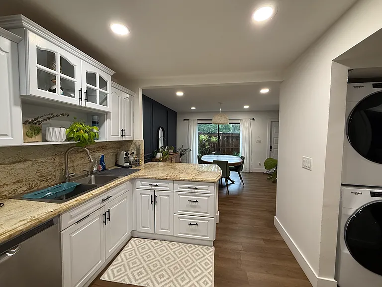 Kitchen/dining