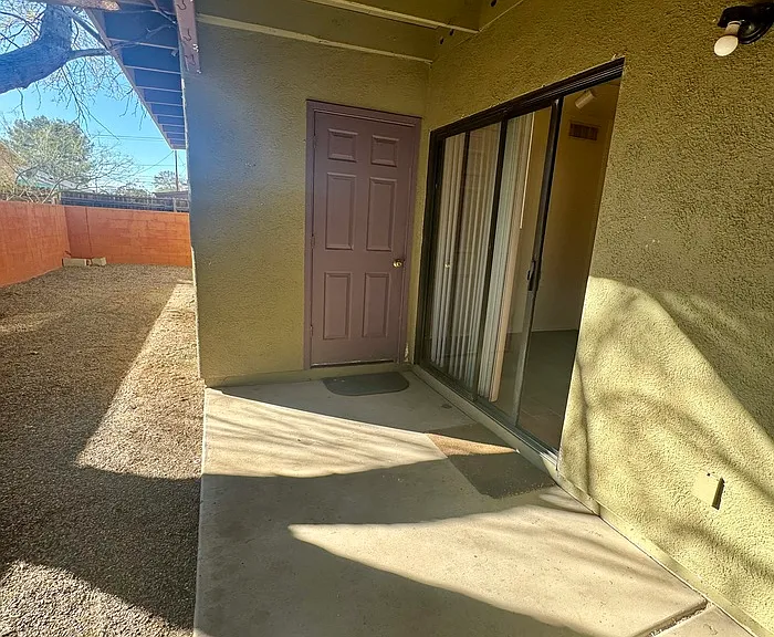 3420 E Flower St #5 — Photo 16
