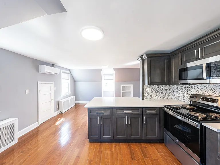 3738 Park Ave — Photo 20