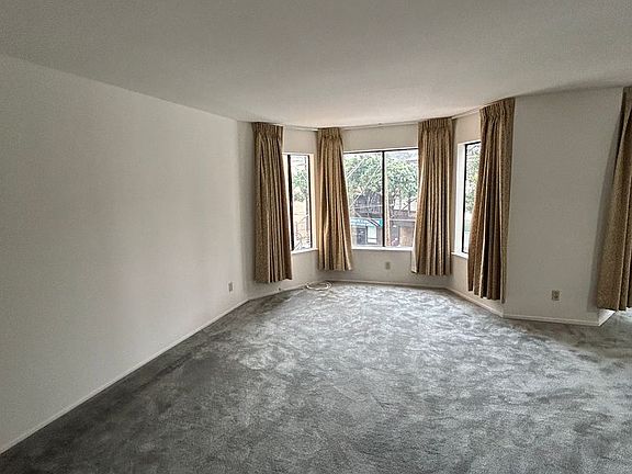 4th image of 5840 Mission St