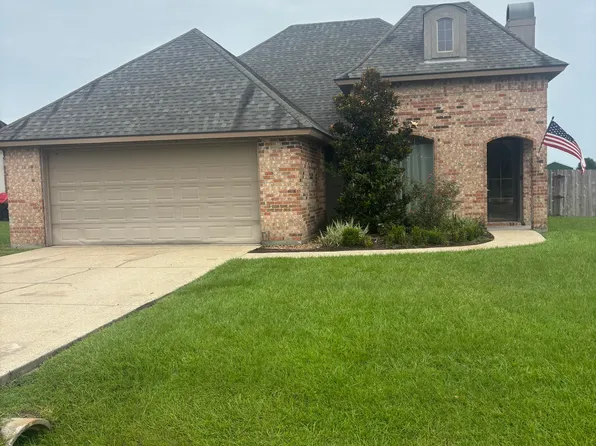 414 Blackwater River Dr, Lafayette, LA 70508