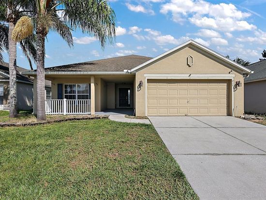 215 Pima Trl, Groveland, FL 34736