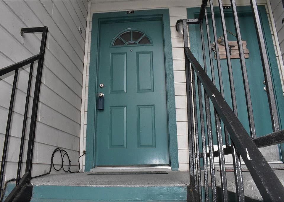1st image of 18511 Egret Bay Blvd APT 311