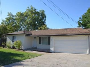 826 Park Rd, Sacramento, CA 95838