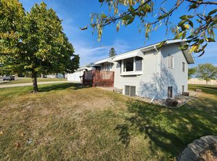 401 Knollcrest Ave, Detroit Lakes, MN 56501