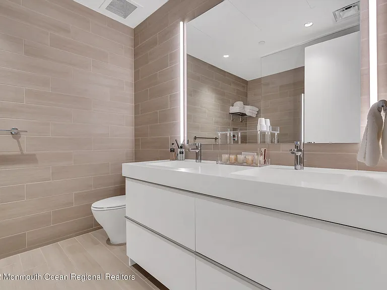 601 Heck St #307 — Photo 17