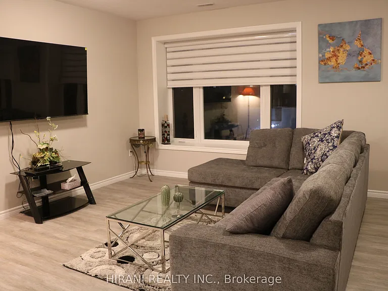 1131 Gordon St #4 — Photo 8