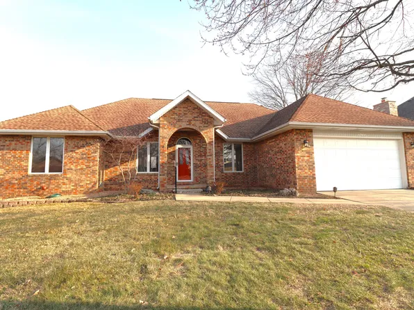 1370 N Cooper East Boulevard, Springfield, MO 65802