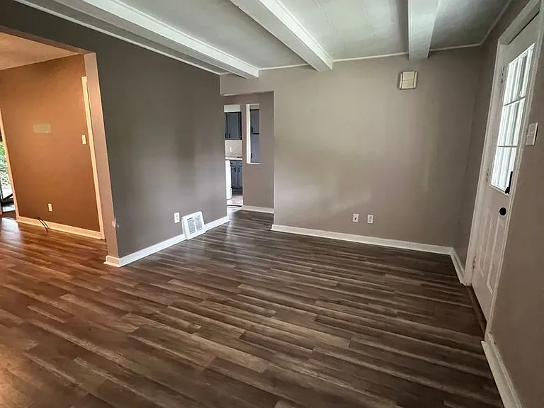 2901 Leola Ave — Photo 16