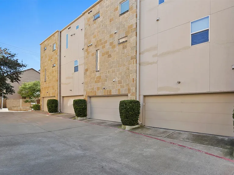 3800 Holland Ave #4 — Photo 33