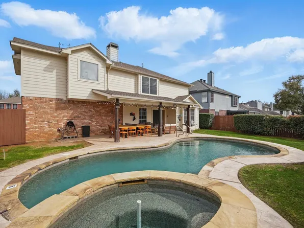 2825 Waverly Rd, Flower Mound, TX 75028