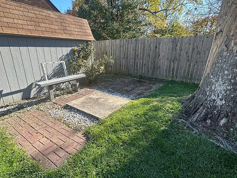 3468 Mayfair Ave — Photo 26