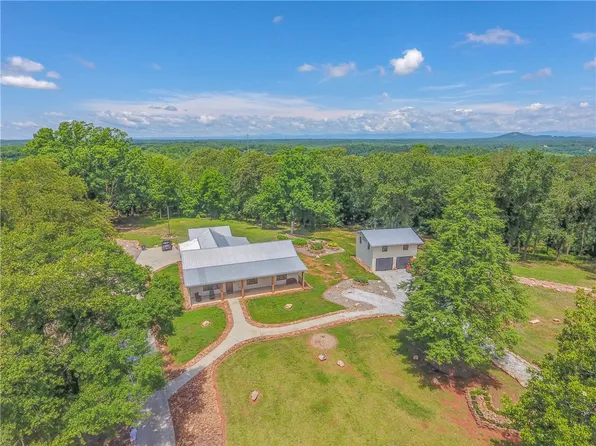 303 N Norris Dr, Norris, SC 29667