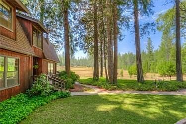 2nd image of 9856 Sills Ln