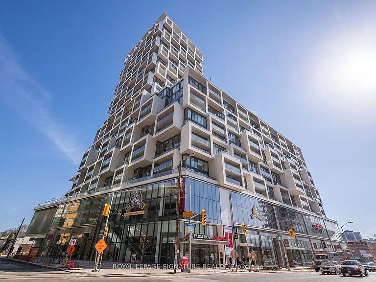 5 Soudan Ave #1010 — Photo 2