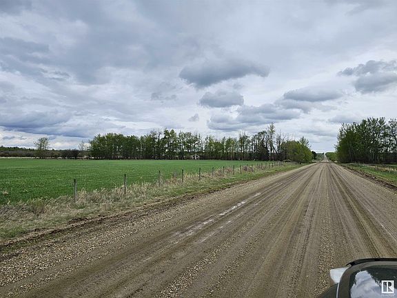 2nd image of 54215 Range Road 35