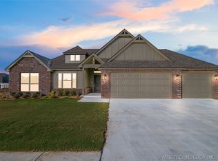 13858 S 21st Pl E, Bixby, OK 74008