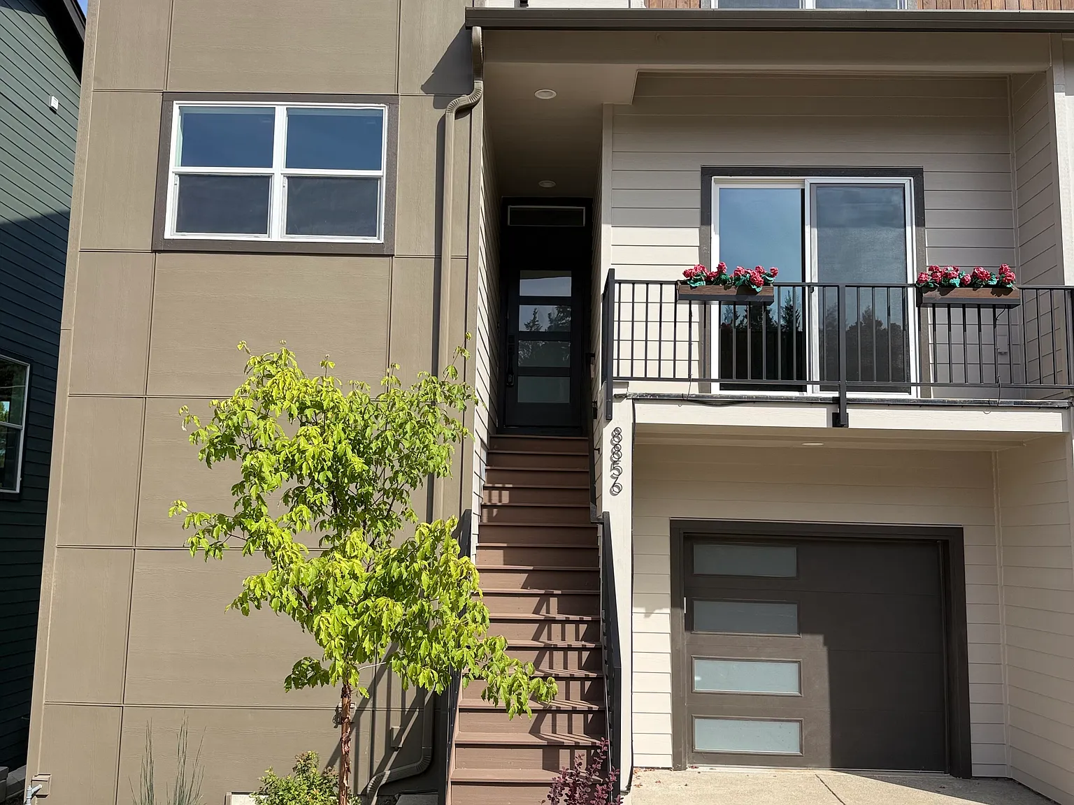 4 bed, 2129 sqft, $3,845 — Photo 1