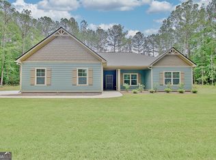 89 Hiram Dr, Newnan, GA 30265