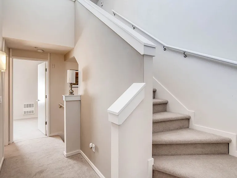 15209 NE 81st Way #105 — Photo 19
