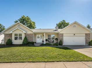 432 White Chapel Dr, O'Fallon, MO 63368