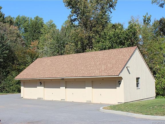 4th image of 51 Rockhaven Dr #51