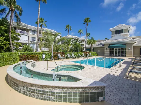 940 Turtle Cove Ln APT 210, Vero Beach, FL 32963