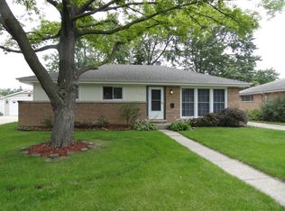 441 N Ridgeland Ave, Elmhurst, IL 60126