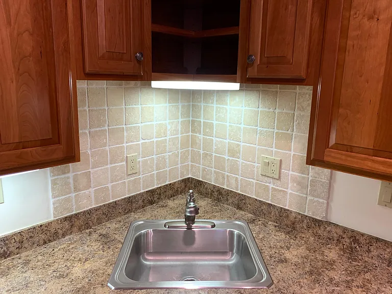 23158 Town Run Dr — Photo 9