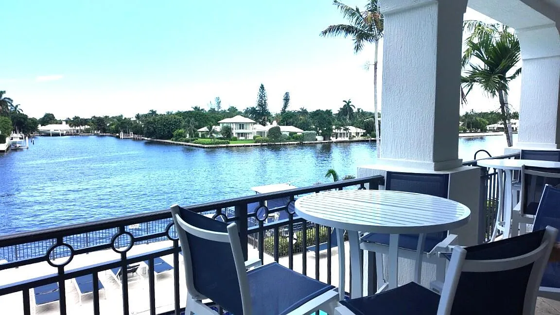 3 bed, 3.5 bath, 2524 sqft, $6,000 — Photo 4