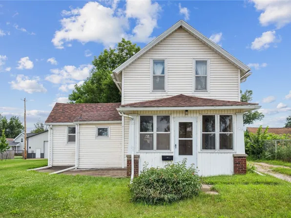 409 Railroad St, Fairfax, IA 52228