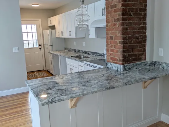 34 Center St #2, Bristol, CT 06010